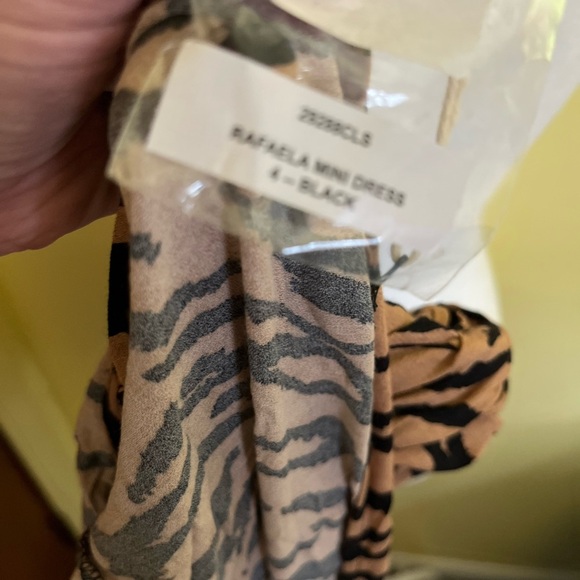 Reformation Womens Elegant Tiger Print Dress Size 4 NWT - Picture 9 of 14